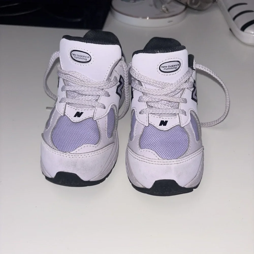 New Balance 2002R Taro Lilac Toddler Girls Sneakers Size 8 Athletic Shoes